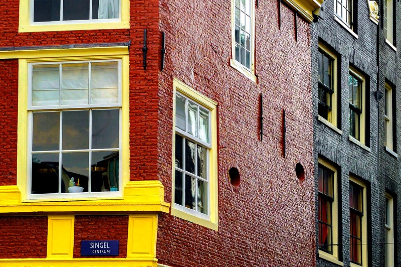 Какие материалы подходят для утепления окон?